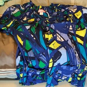 Koi scrub top size L